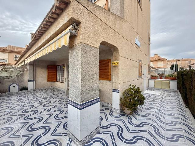 Chalet en venta en Santa Pola, Alacant / Alicante