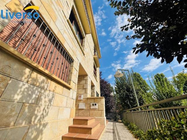 Chalet en venta en Aranda de Duero, Burgos