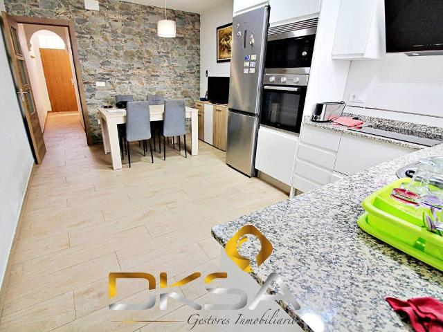 Chalet en venta en Plaça Major, la Plana Alta