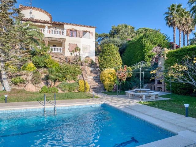 Villa en venta en Calonge