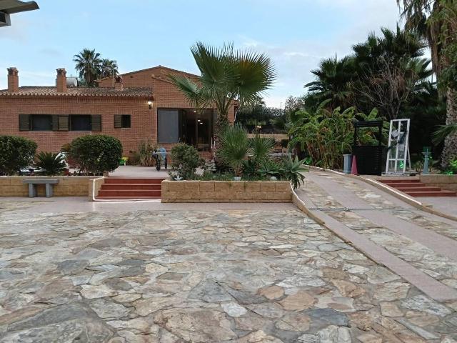 Chalet en venta en la Marina Baixa, Valencia