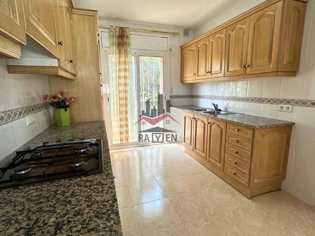 Chalet en venta en Plaça de l'Ajuntament, Alt Empordà