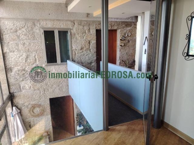 Villa en venta en Poio, O Esperón