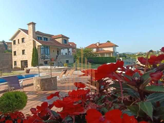 Chalet en venta en Poio, O Esperón
