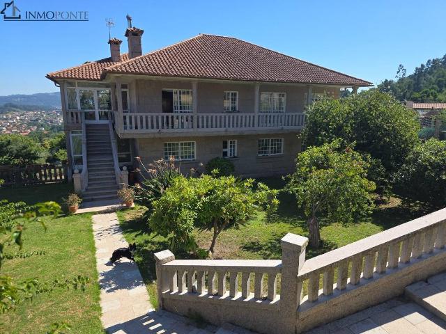 Villa en venta en Poio, O Esperón