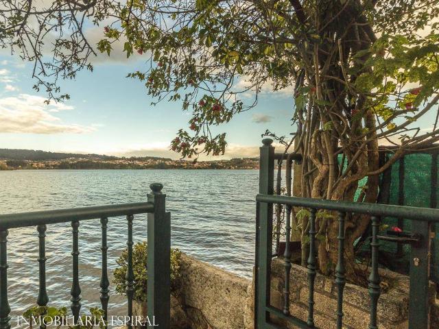 Villa en venta en Poio, O Esperón