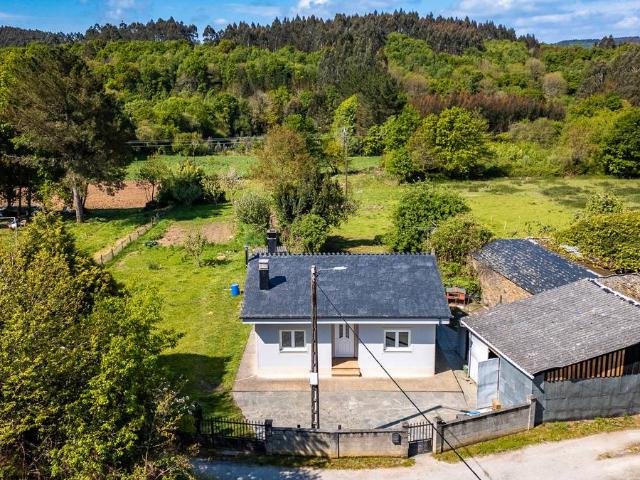 Villa en venta en Pol