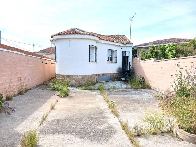 Chalet en venta en Polán, Castilla-La Mancha