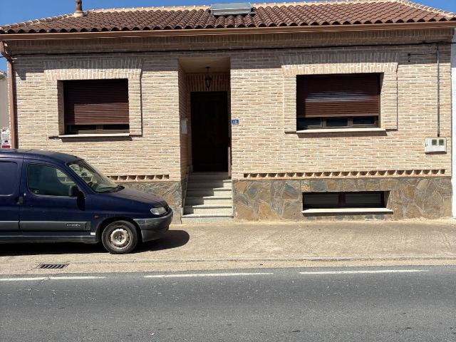 Chalet en venta en Polán, Castilla-La Mancha