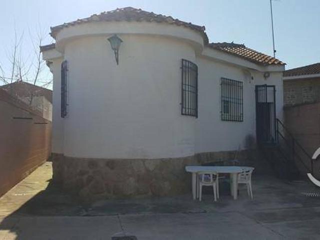 Villa en venta en Polán