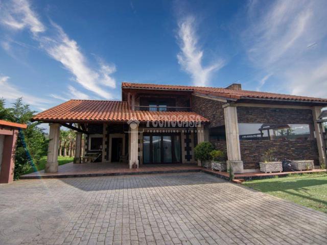 Chalet en venta en Requejada, Polanco