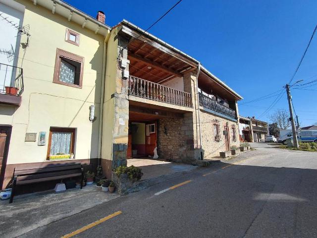 Chalet en venta en Requejada, Polanco