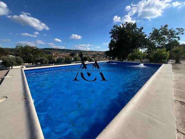 Chalet en venta en Zona 2 (Centro y San Francisco), Lucena