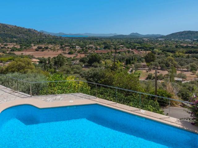 Villa en venta en Pollença, el Camp