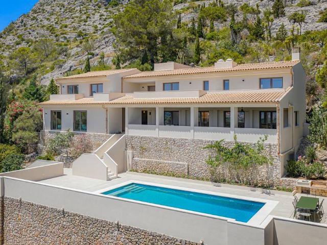 Villa en venta en Pollença, el Camp