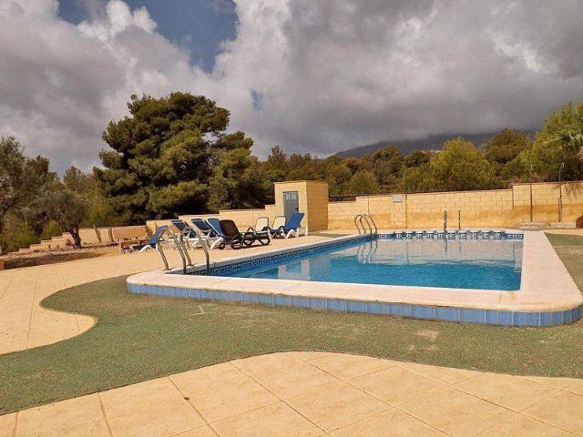 Chalet en venta en la Marina Baixa, Valencia
