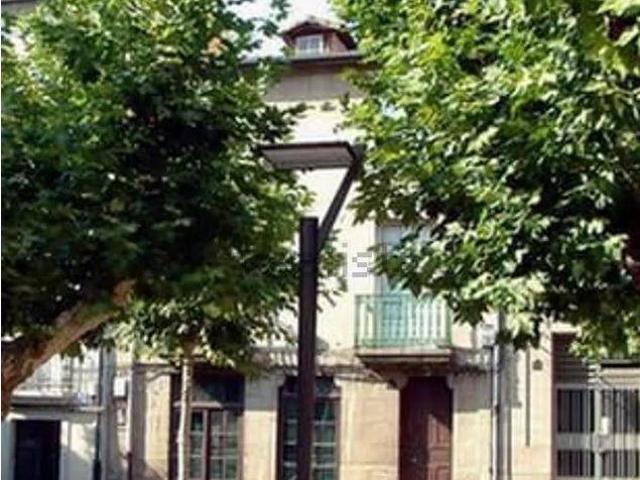 Chalet en venta en Centro, Ourense