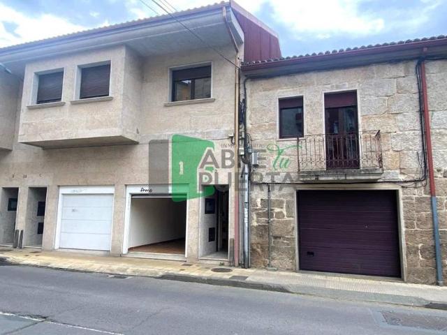 Villa en venta en Ourense, Casco Vello
