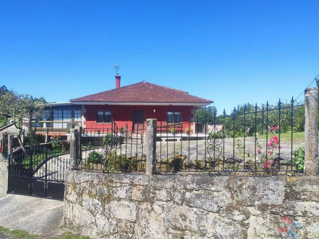 Chalet en venta en Ponte Caldelas