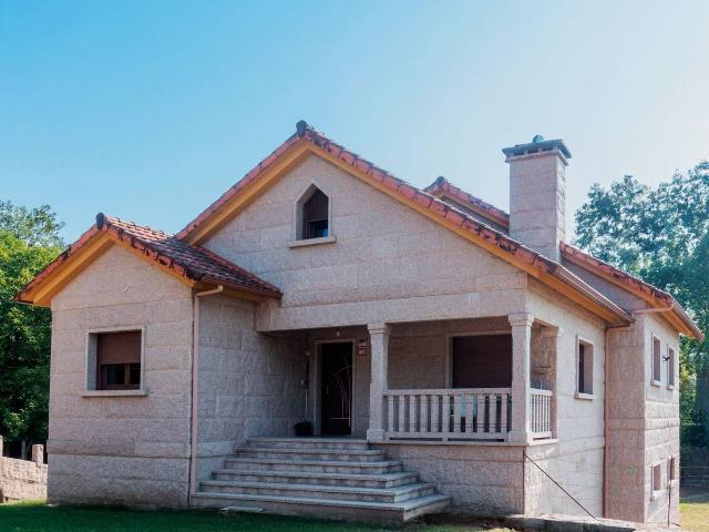 Chalet en venta en Ponteareas, O Condado