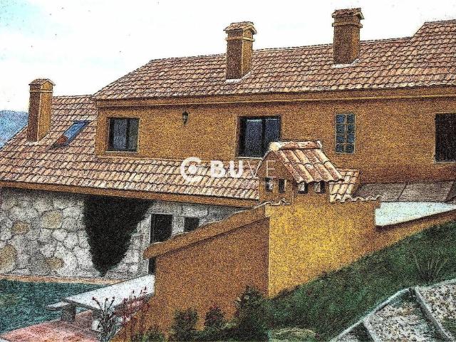 Chalet en venta en Ponteareas, Cotobade