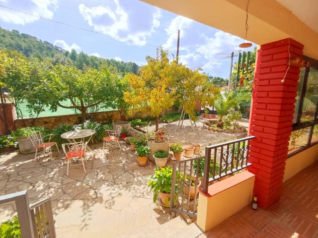 Villa en venta en Pontils