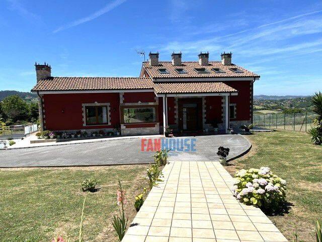 Chalet en venta en Gijón, Asturias