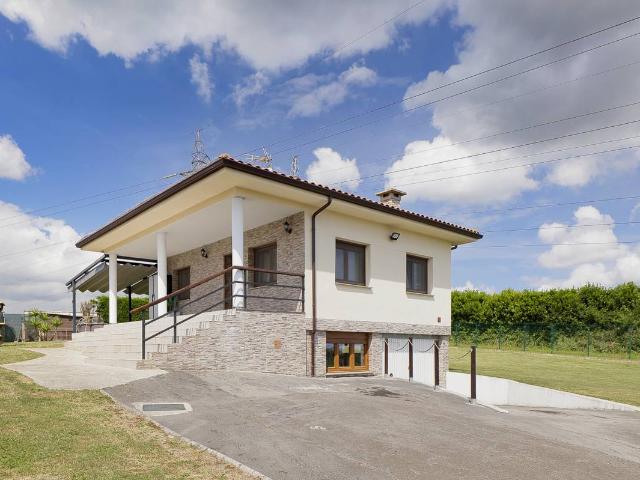 Chalet en venta en Gijón, Asturias