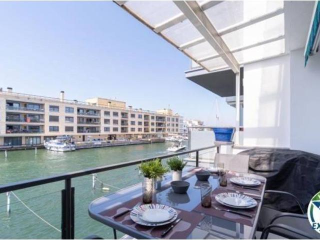 Villa en venta en Empuriabrava