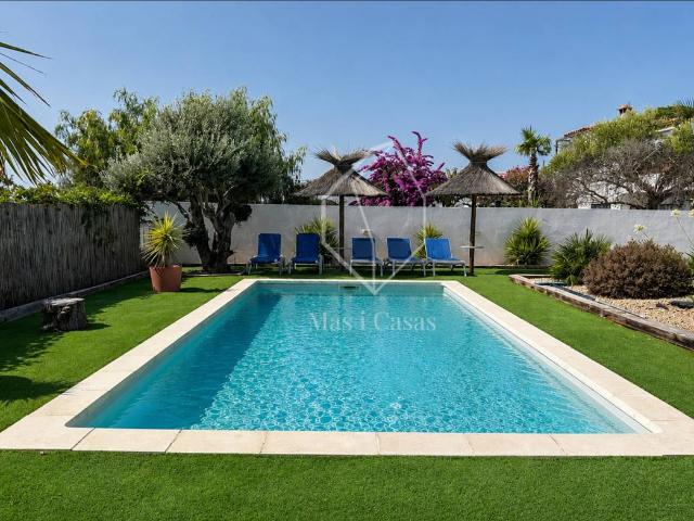 Chalet en venta en Camp dels Pilans, Alt Empordà