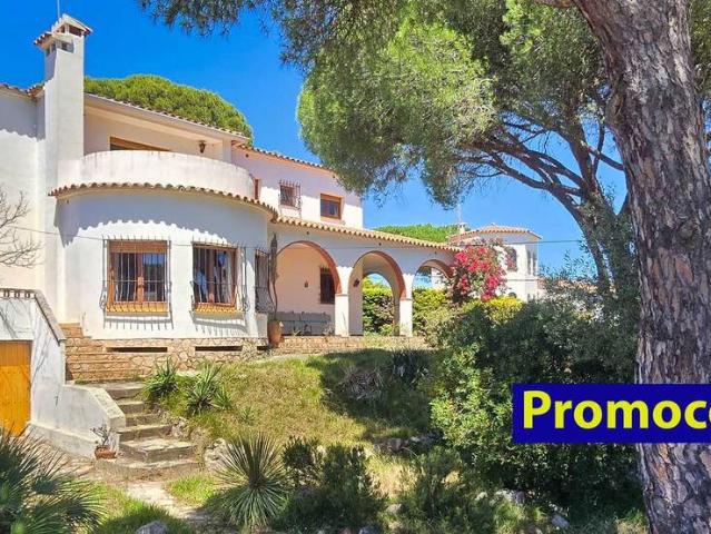 Chalet en venta en Camp dels Pilans, Alt Empordà