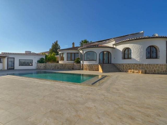 Chalet en venta en Urbanització Montgó-Toscamar, la Marina Alta