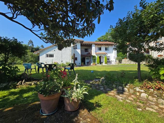 Chalet en venta en Llanes, Asturias