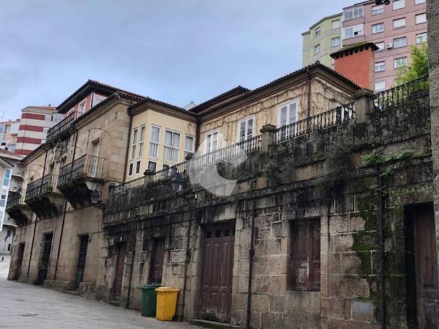 Chalet en venta en Centro, Ourense