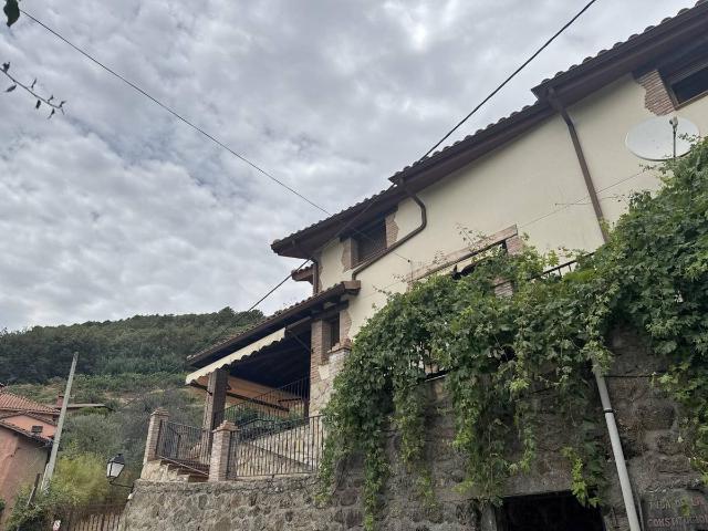 Villa en venta en Poyales Del Hoyo