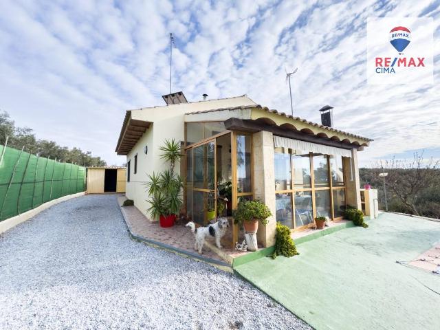 Chalet en venta en Pozo Alcón, Jaén