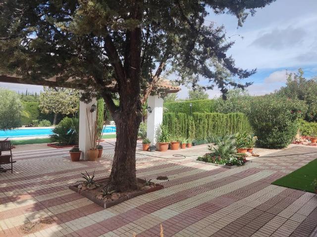 Chalet en venta en Pozuelo De Calatrava, Castilla-La Mancha