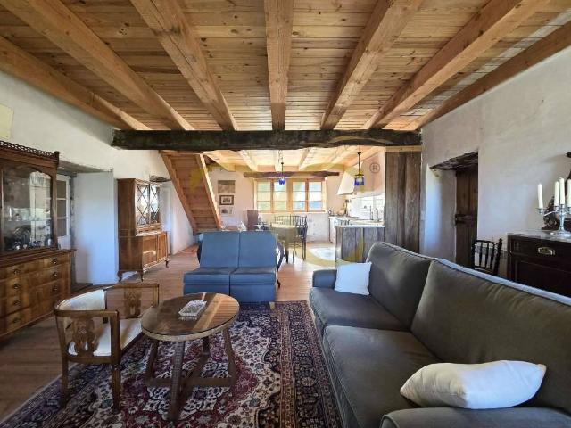 Chalet en venta en Praúa, Pravia