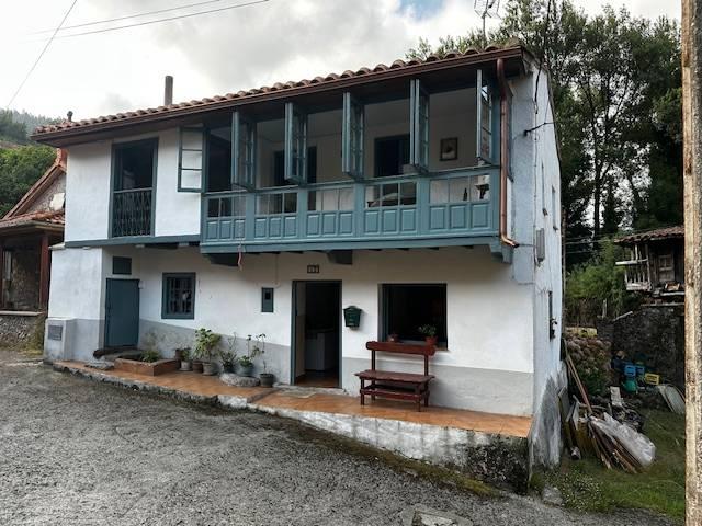 Chalet en venta en Pravia, Praúa