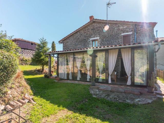 Chalet en venta en Praúa, Pravia