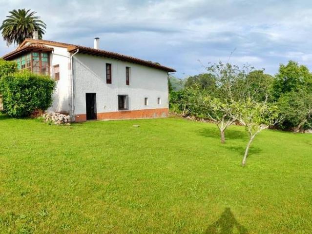 Chalet en venta en Llanes, Asturias