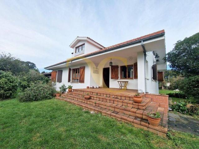 Chalet en venta en Llanes, Asturias