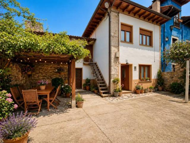 Chalet en venta en Llanes, Asturias