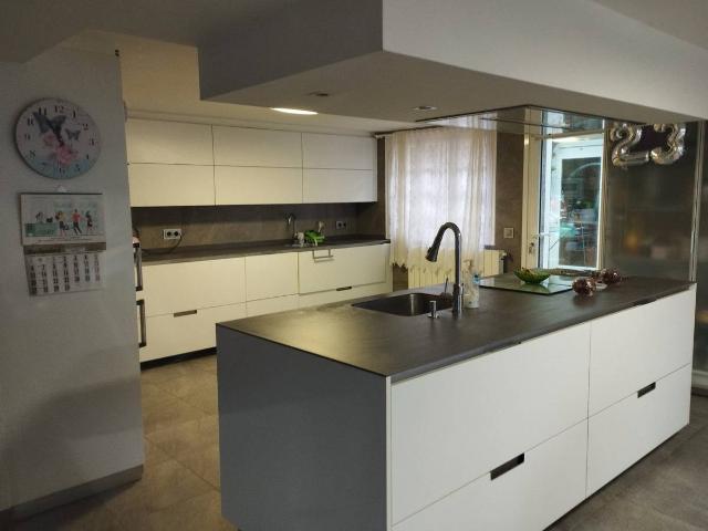 Chalet en venta en A Angustia, Vigo