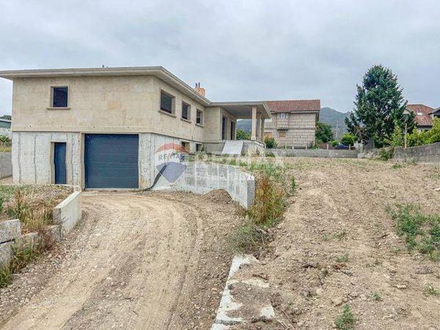 Chalet en venta en A Angustia, Vigo