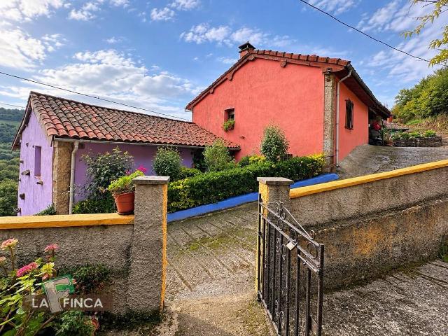 Chalet en venta en Proaza