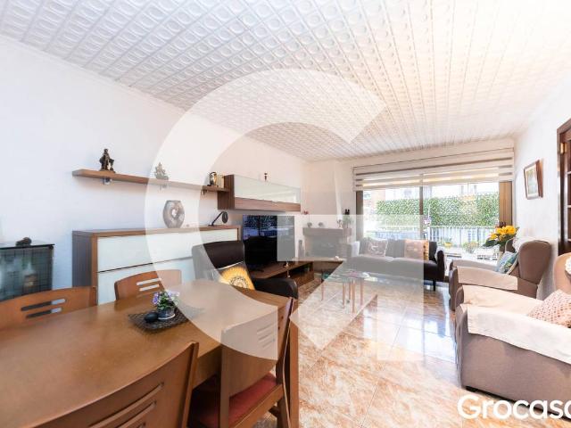 Villa en venta en L'hospitalet De Llobregat, Centre