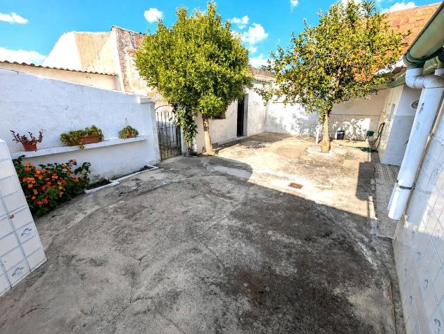 Chalet en venta en Puebla De La Calzada, Extremadura