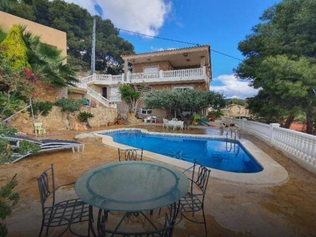 Chalet en venta en la Plana Alta, Valencia