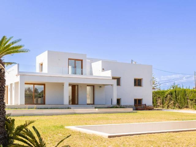Villa en venta en Benicarló